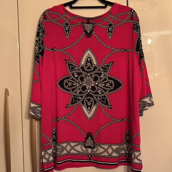 JM Collection Top - Picture 5 of 5